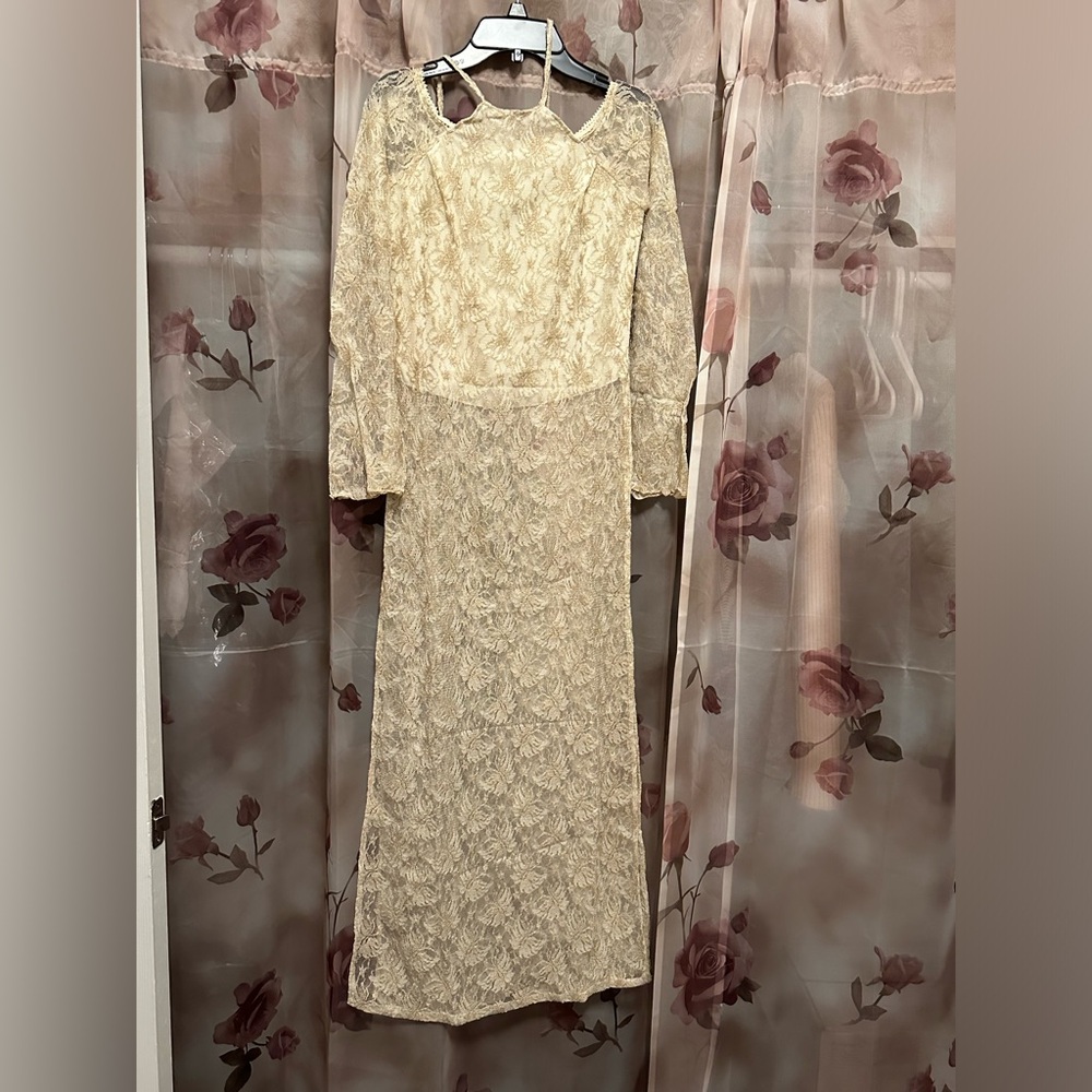 Vietnamese Ao Dai Elegant Cream Floral Lace Dress